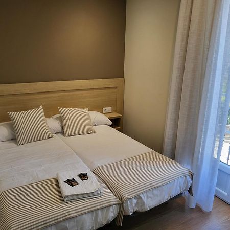 Casa Maruxa Pension Понтеведра Номер фото