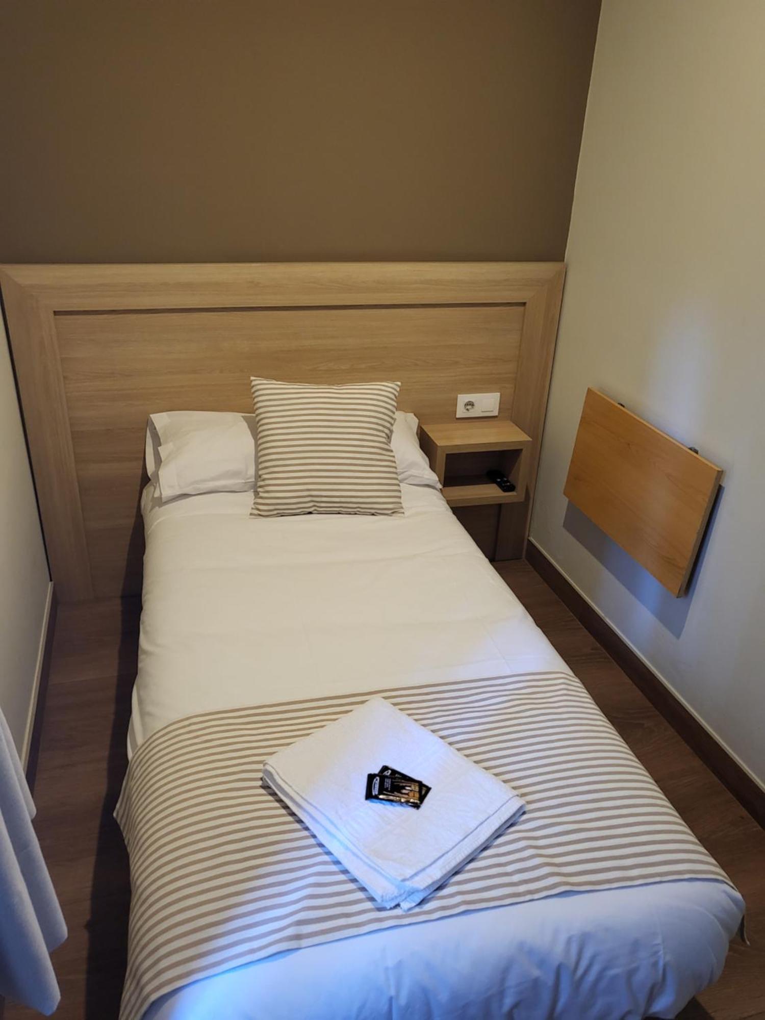 Casa Maruxa Pension Понтеведра Номер фото